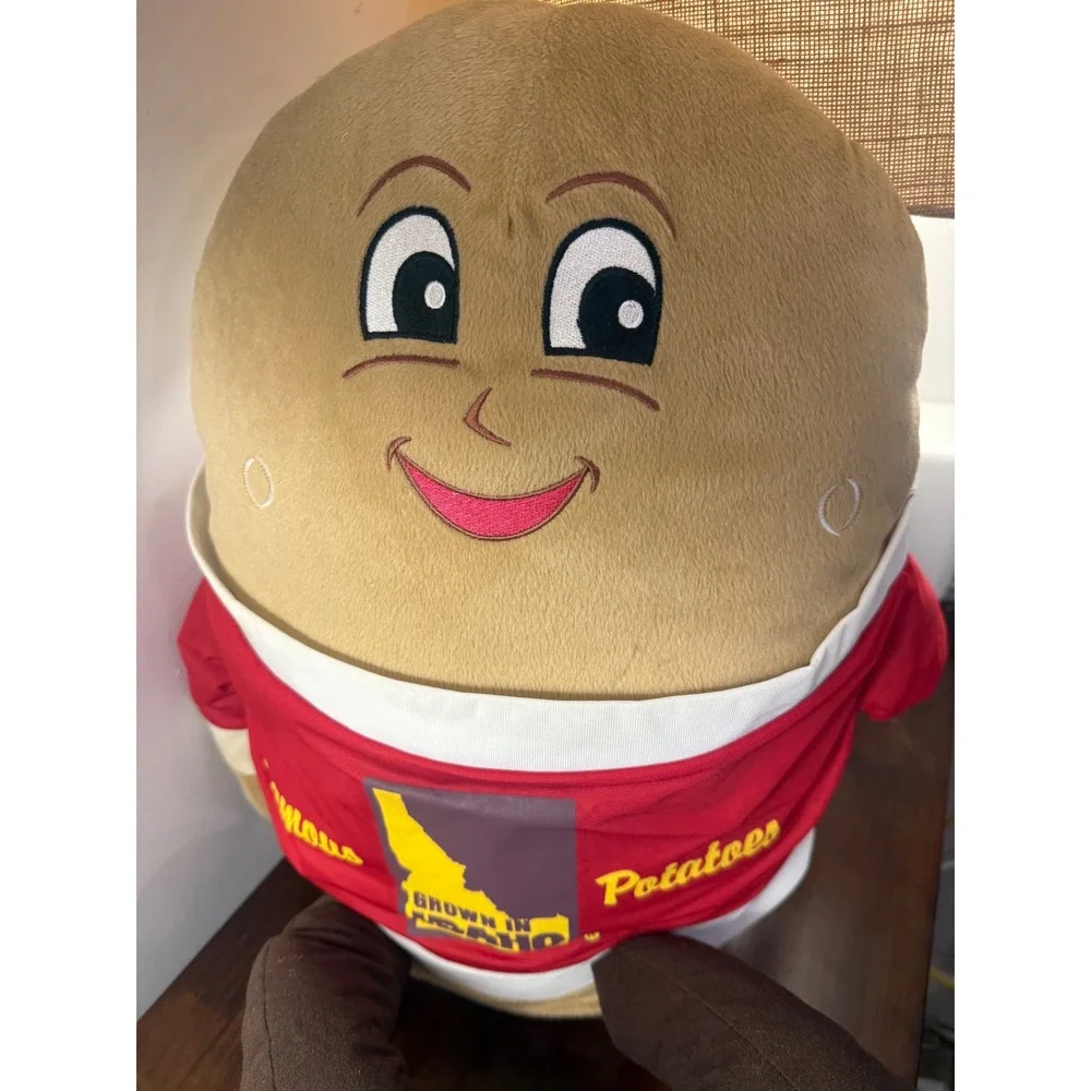 23 in Idaho Potato Spuddy Buddy Plush Mascot Stuffed Grown In Idaho Red Shirt